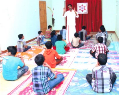 Pathanjali yoga classes - Hatha Yoga Training in Kayamkulam, Kerala